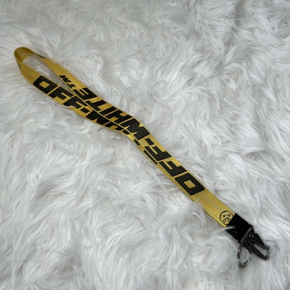 OFF-WHITE Industrial Neck Keychain - Brand New in Box - Picture 2 of 6